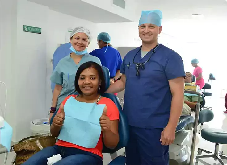 Александра Морель - Стоматологи в Далласе