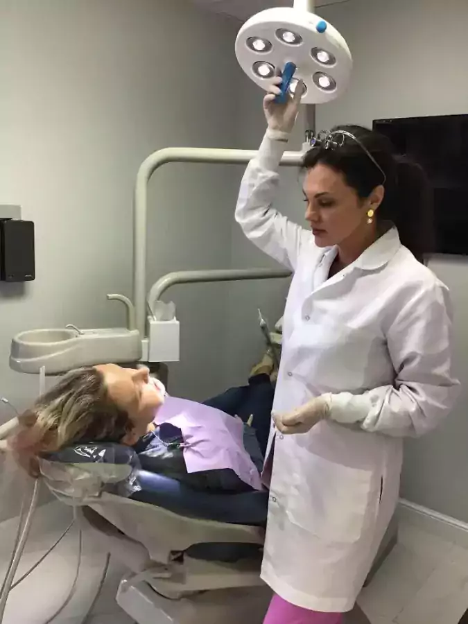 Светлана Анохина Svetlana Dental & Esthetic Center - Стоматологи в Майами