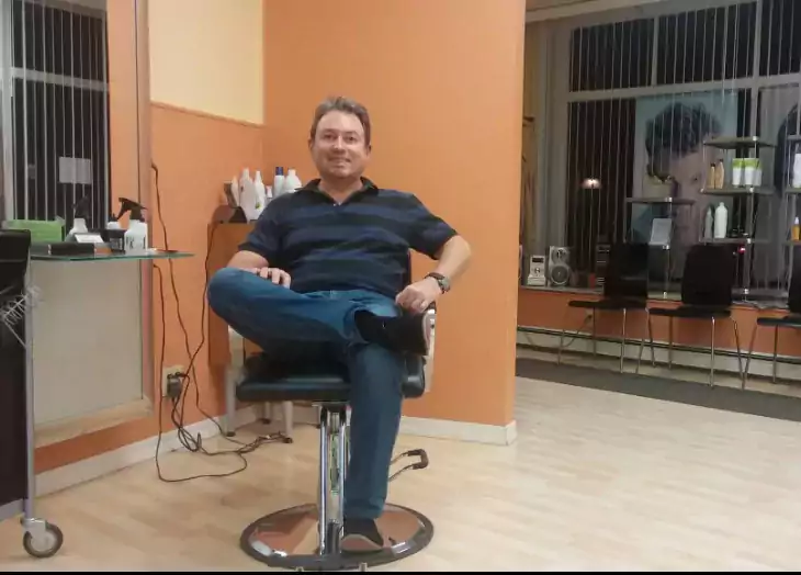 Bravo Hair Salon - Парикмахерская в Бостоне