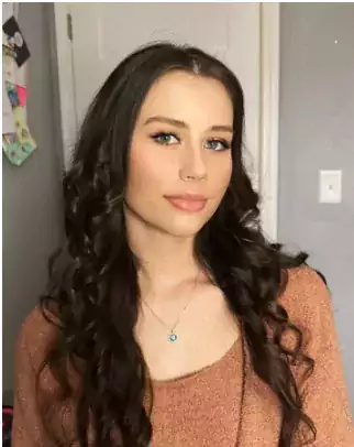 Professional Makeup Artist Anna and stylist - Парикмахерская, Макияж в Портленде