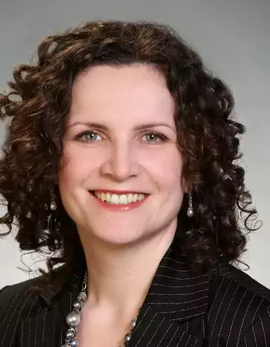 Yuliya Fisher-Nayyer, Attorney at Law - Адвокат по семейному праву в Бостоне