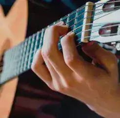 Guitar Lessons - Уроки игры на музыкальных инструментах в Нью-Йорке