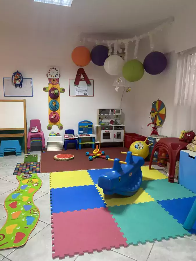 Запуск речи у неговорящих малышей - Психологи в США