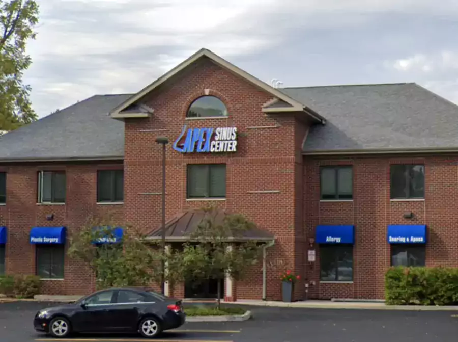 Михаил Шапиро D.O- Apex Rhinology & Cosmetic Surgery Center - Оториноларингологи (ЛОР) в Чикаго
