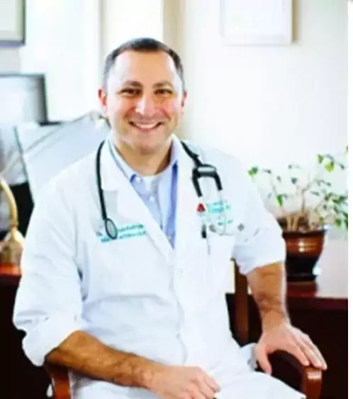 Арт Хачатрян/Sumner Veterinary Hospital( SVH 0 - Ветеринарные клиники в Сиэтле