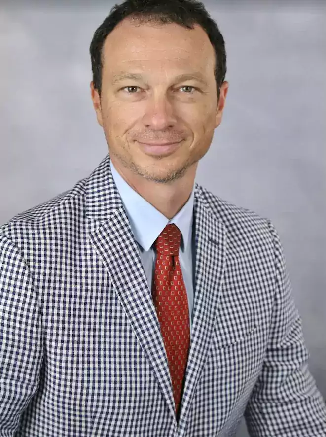 Alexander Lipyansky, MD - Урологи в Бруклине