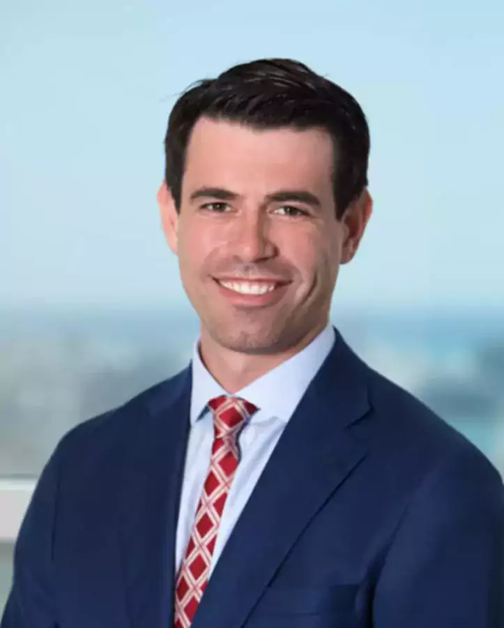  Алексей Штивельман/ Shutts and Bowen's - Бизнес-адвокат в Майами