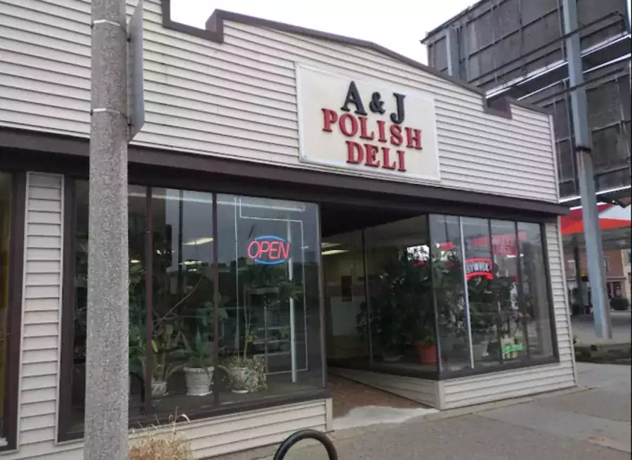 A&J Polish Deli  - Магазины в Чикаго
