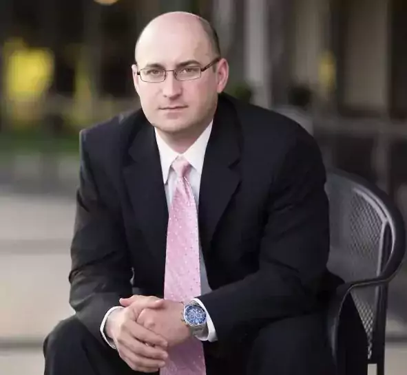 Oleg Feldman/Lexern Law Group, Ltd.  - Бизнес-адвокат в Чикаго