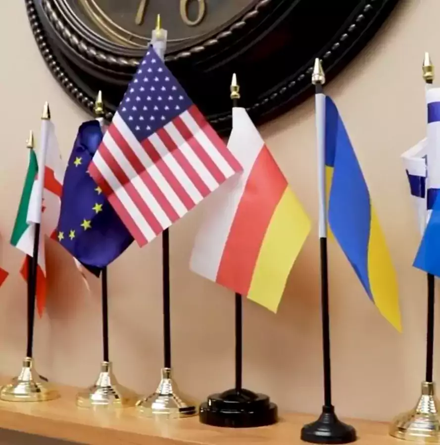 Euro Market - Магазины в Майами