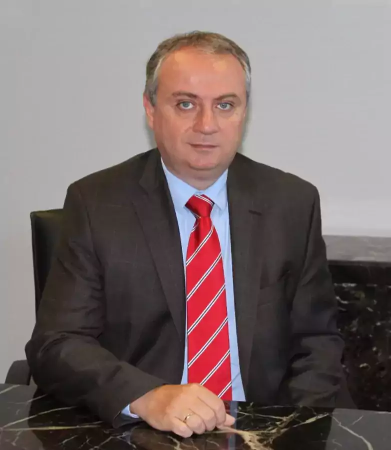 Law Offices of Paul Marinov, P.C. - Иммиграционный адвокат, Адвокат по семейному праву в Чикаго