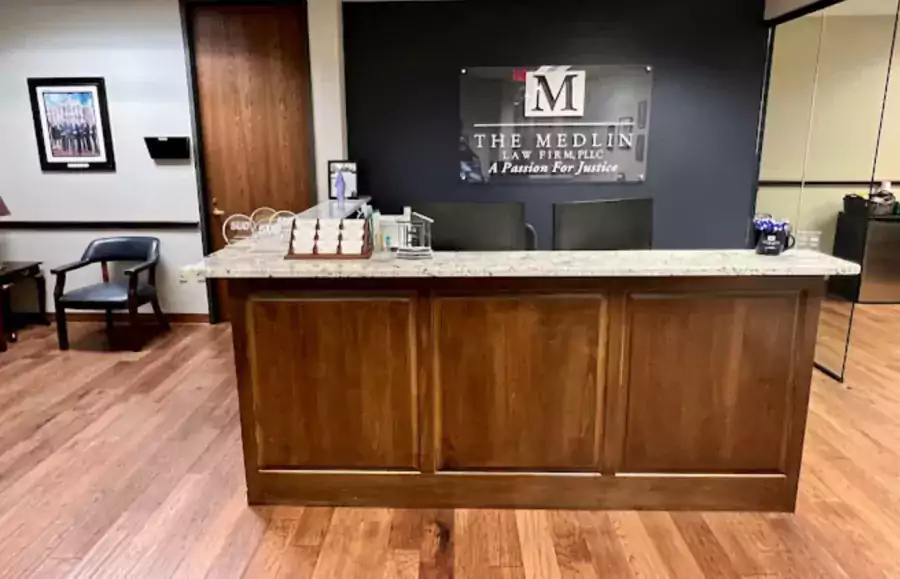 The Medlin Law Firm - Уголовный адвокат в Далласе