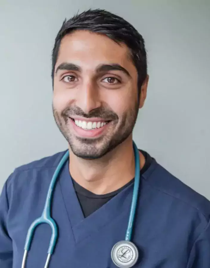 Dr. Asaf Babaev/ Riverside Animal Hospital North - Ветеринарные клиники в Нью-Йорке