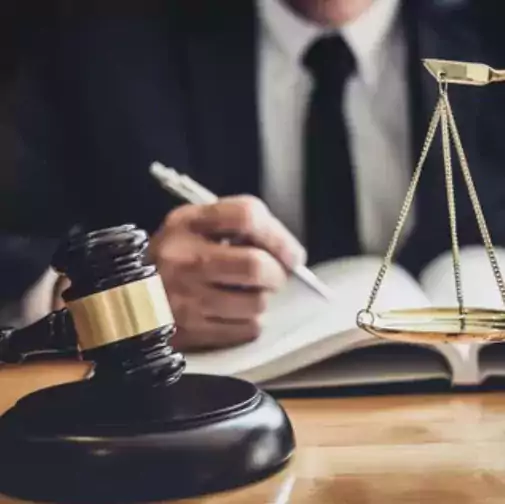 Рита - Адвокат по автомобильным авариям, Адвокат по семейному праву в Нью-Йорке