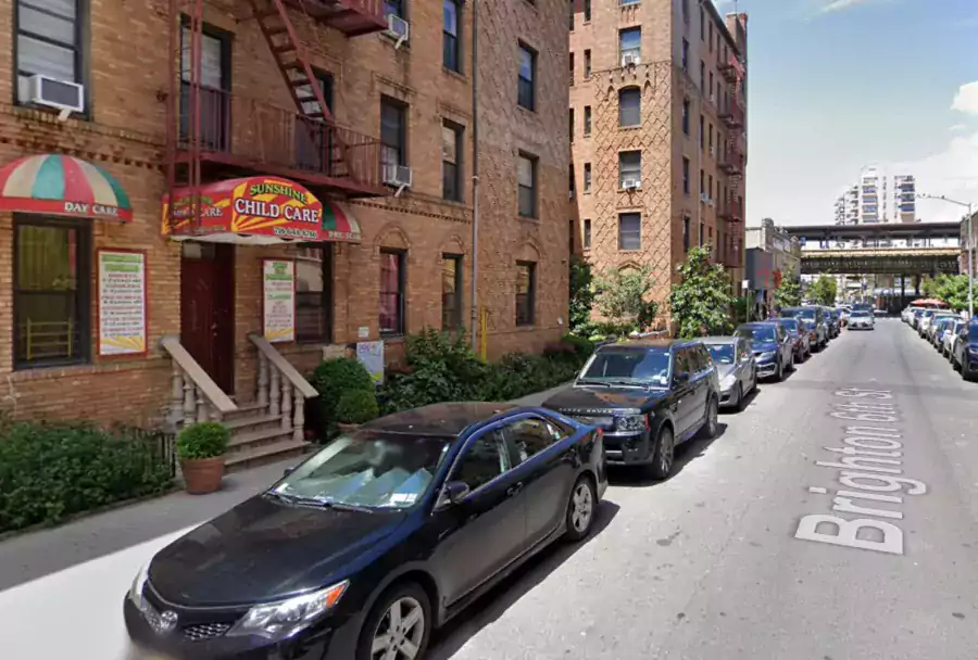 Sunshine Daycare - Детские сады в Бруклине