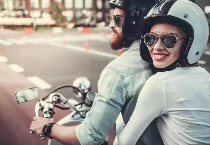 Обучение вождению мотоциклов/Ferrari Driving School  - Уроки вождения в Бруклине