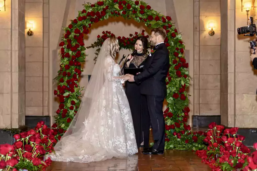 Свадебный Регистратор в Лос-Анджелесе, Южная Калифорния, США / Wedding Officiant - Организация свадеб в Лос-Анджелесе