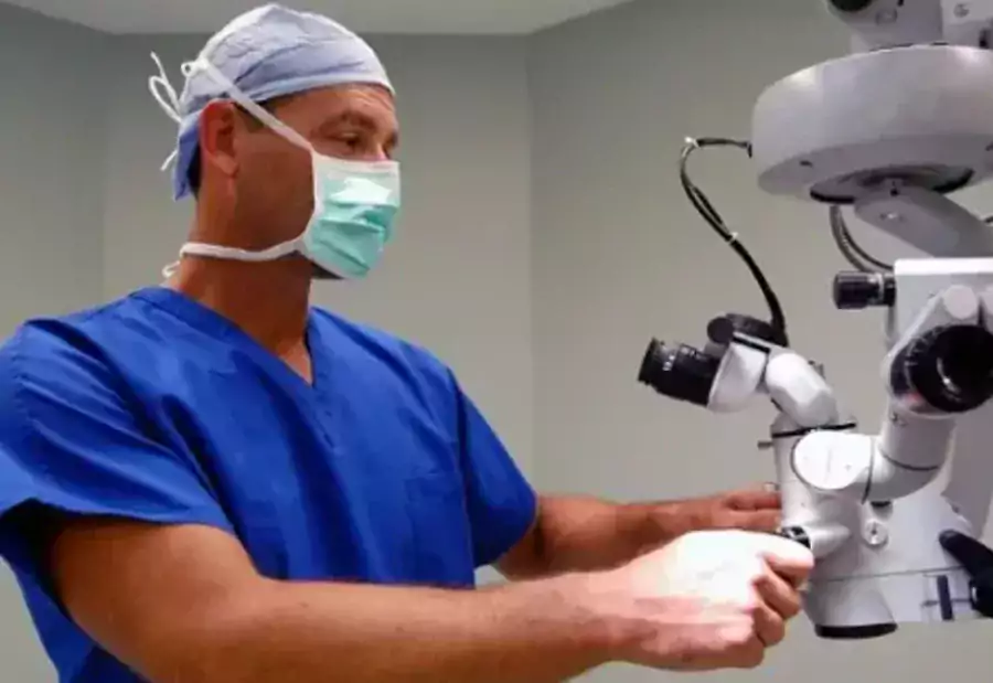 J. L. Calesnick M.D - Офтальмологи в Филадельфии