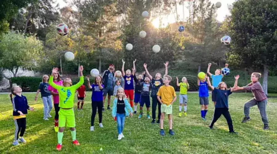 Детский Тренер по Футболу  - Спорт в Сан-Диего