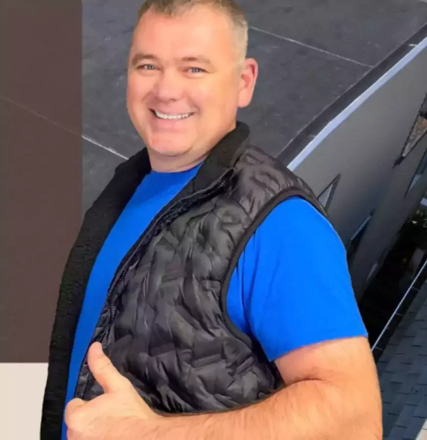 ID Flat Roof - Строительство и ремонт в Бостоне