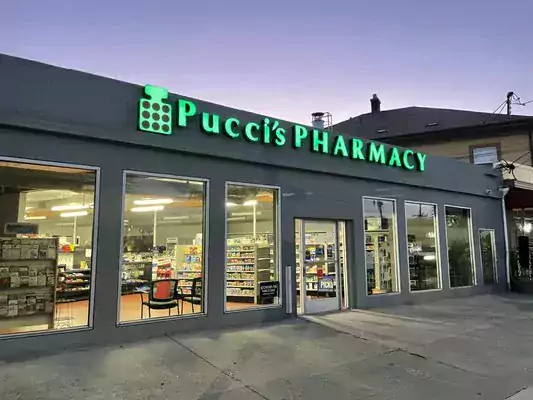 Pucci's Pharmacy - Аптеки в Сакраменто